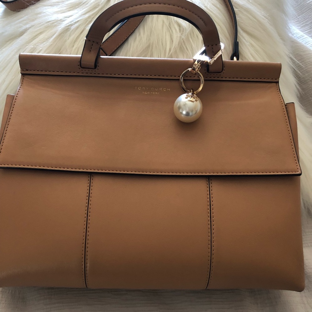 ❌❌❌❌❌SOLD Tory Burch Tote